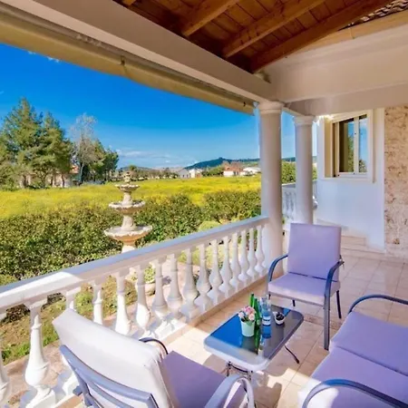 Astarte Villas - Cocoon Luxury With Pool Villa Pigadhakia
