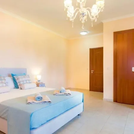 Astarte Villas - Cocoon Luxury With Pool Villa Pigadhakia